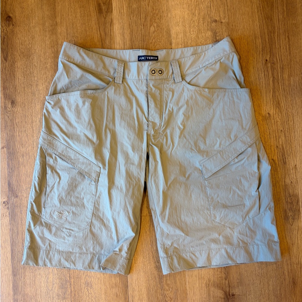 Arc'teryx Rampart Long Hiking Shorts